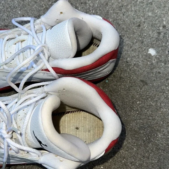 Air Jordan 12 - Picture 5 of 6